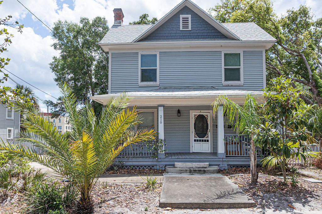 210 Luella Court